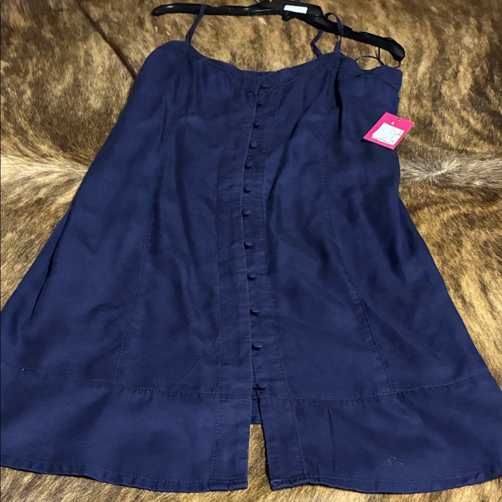 Vince Camuto dress in size small